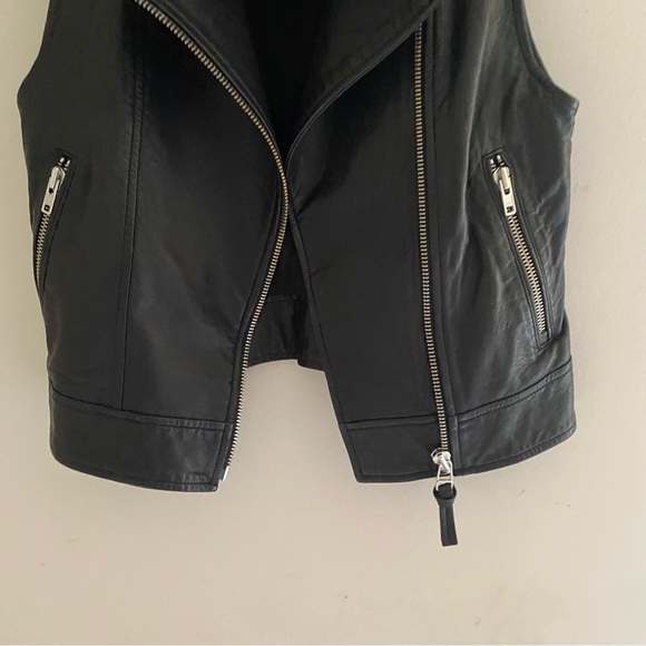 Mackage Aritzia Black Lambskin Leather Sleeveless Motorcycle Moto Vest - Picture 6 of 14